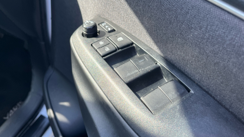 Toyota Yaris 1.5 Hybrid Excel 5dr CVT Hybrid Hatchback